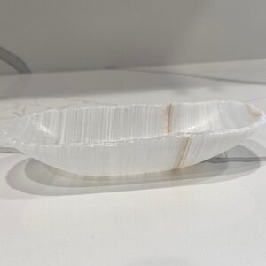 ARHAUS Onyx Canoe Bowl